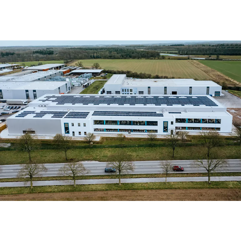 Hexagon Purus vervollständigt die Expansion der Produktionsstätte von vier Formflaschen in Deutschland